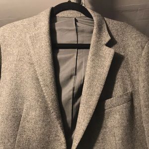 Gray wool men’s blazer. 40s. Great condition.